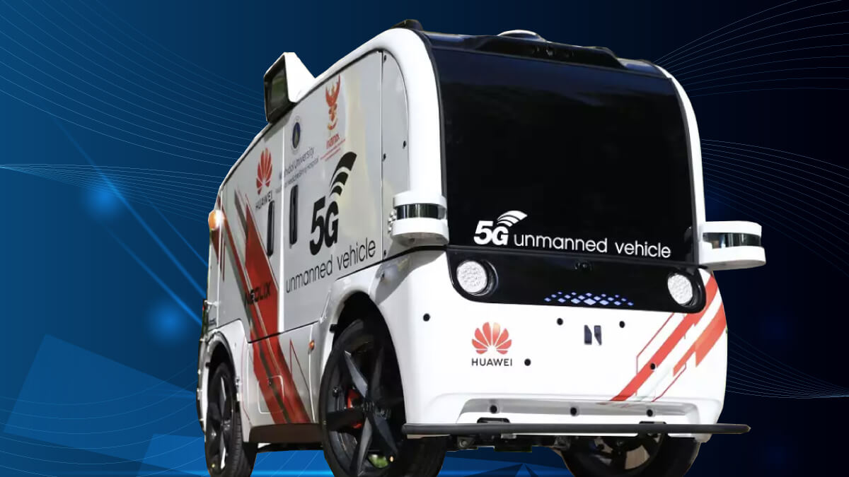 Driverless 5G delivery vehicle for medical supplies